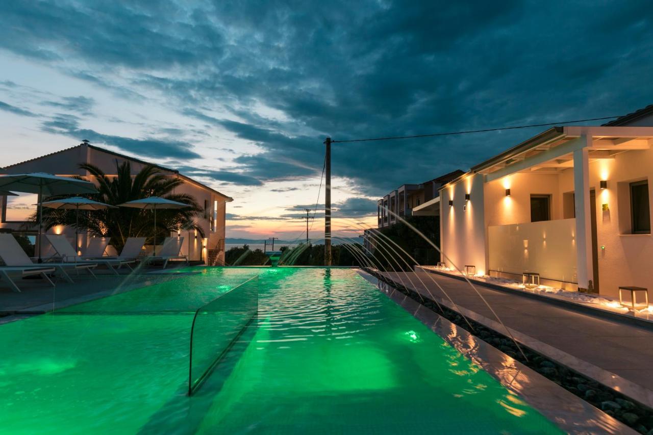 Pachis Escape Suites Eksteriør billede
