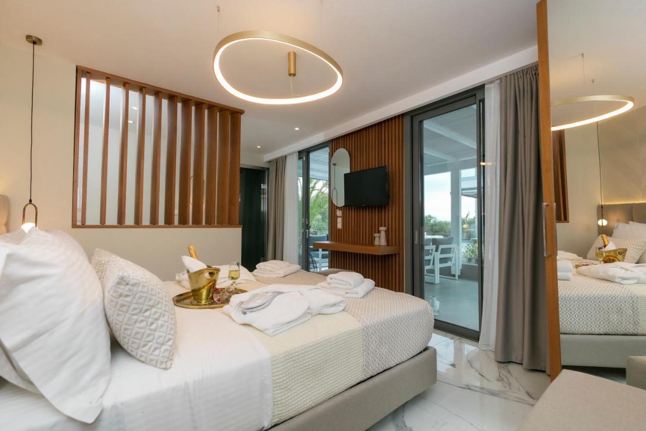 Pachis Escape Suites Eksteriør billede