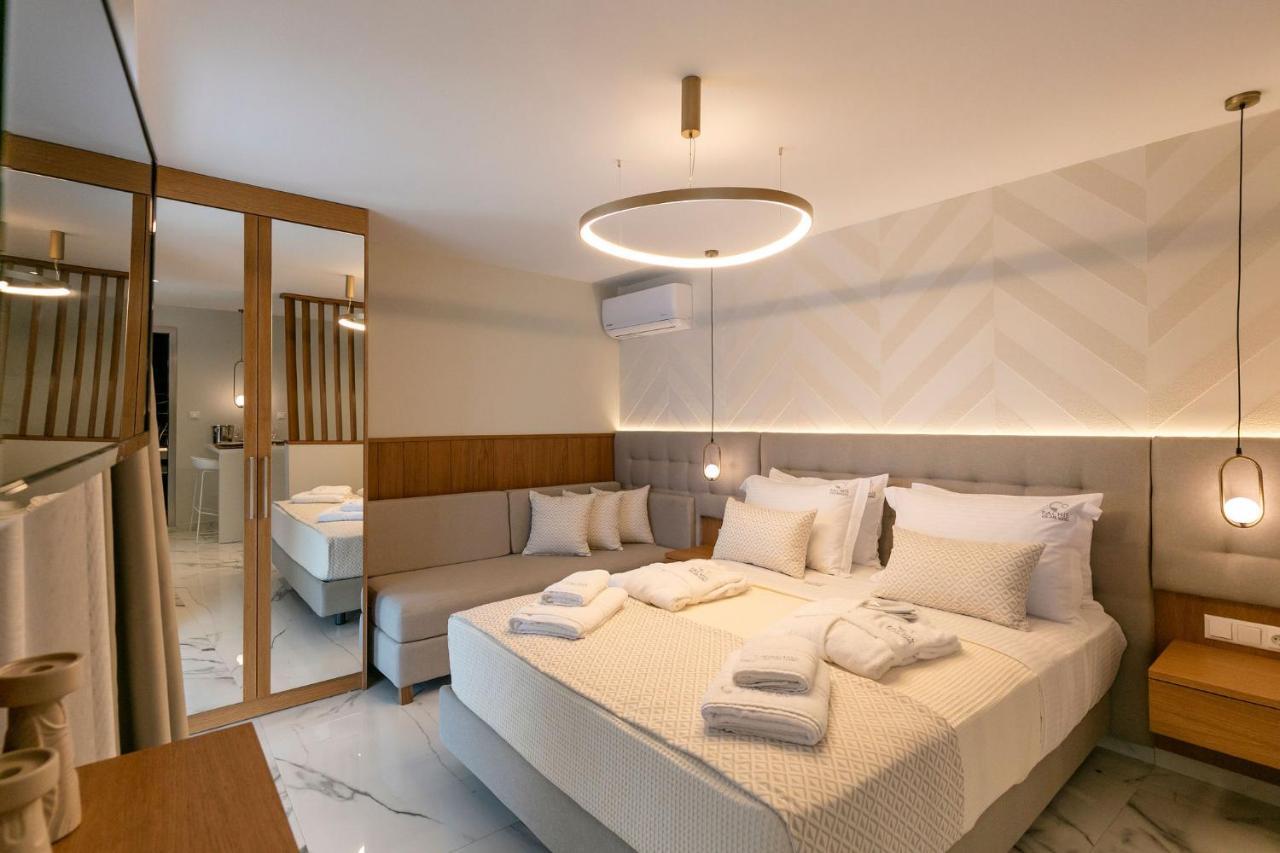 Pachis Escape Suites Eksteriør billede