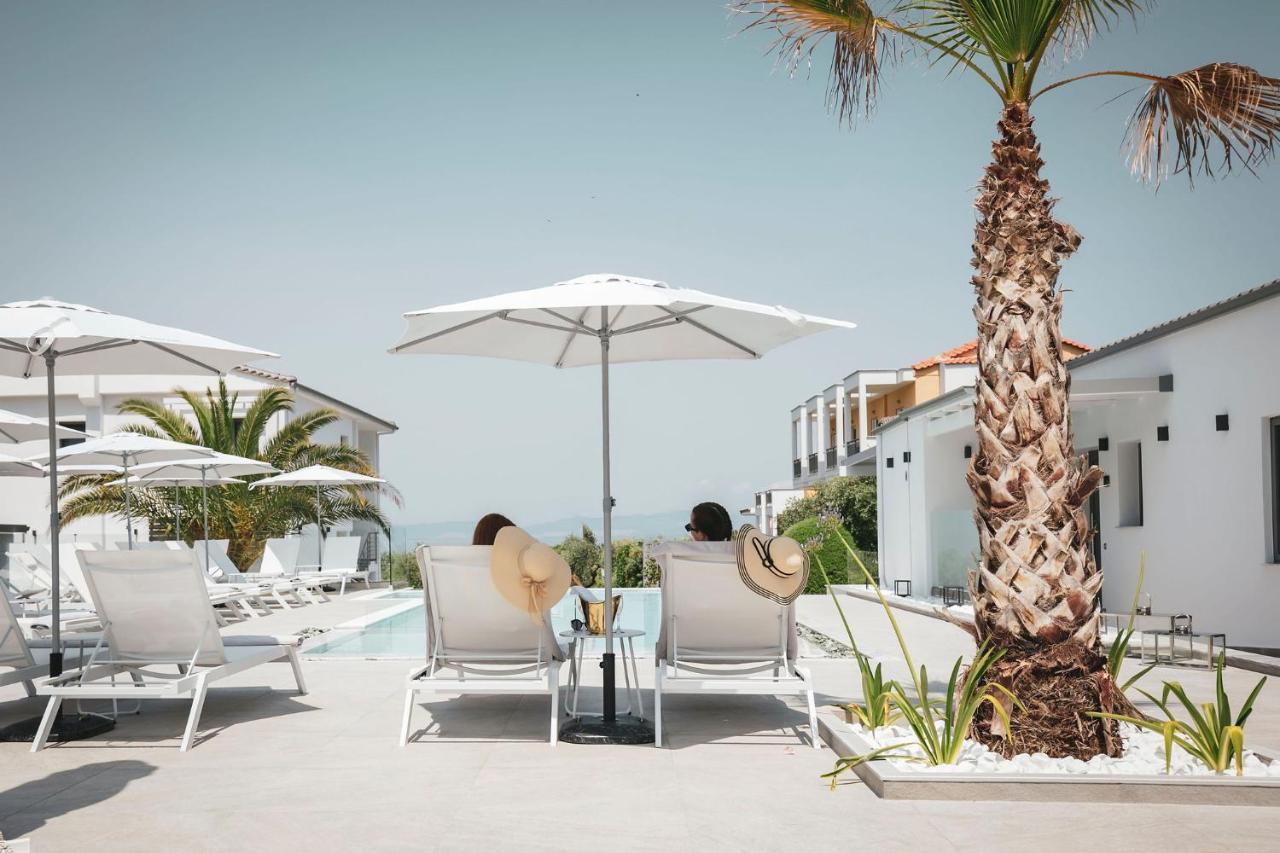 Pachis Escape Suites Eksteriør billede