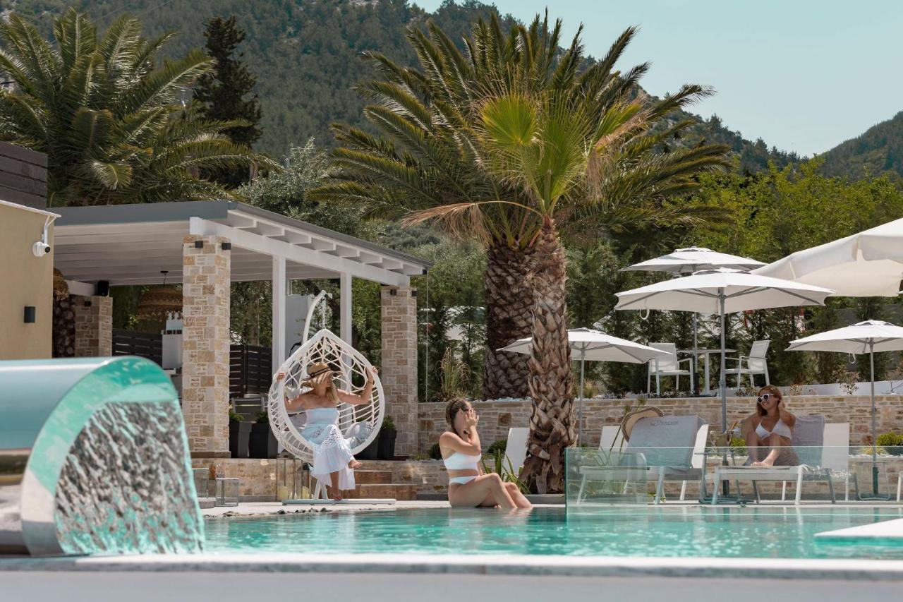 Pachis Escape Suites Eksteriør billede